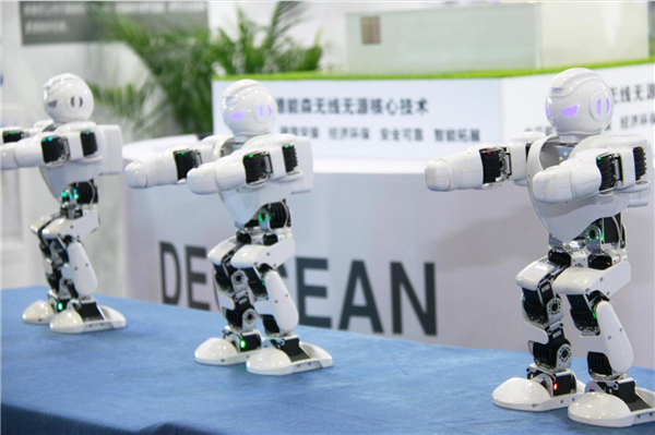 <a href=http://njxh.cn target=_blank class=infotextkey>專業(yè)</a>解析|看新華學(xué)子如何在校企聯(lián)盟下就業(yè)突圍！