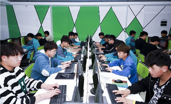 熱烈祝賀“輕舞飛揚，彈指如風(fēng)”計算機(jī)基本功大賽成功舉行！