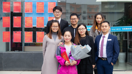 品質(zhì)新華，用承諾詮釋使命——德育教育，讓品德成就美好