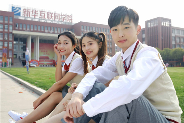 新華暖心教育，緣何成為家長們放心的學(xué)校？