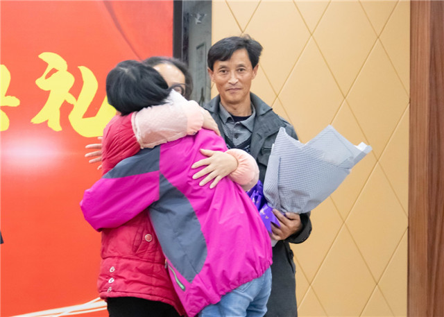 新華暖心教育，緣何成為家長們放心的學(xué)校？