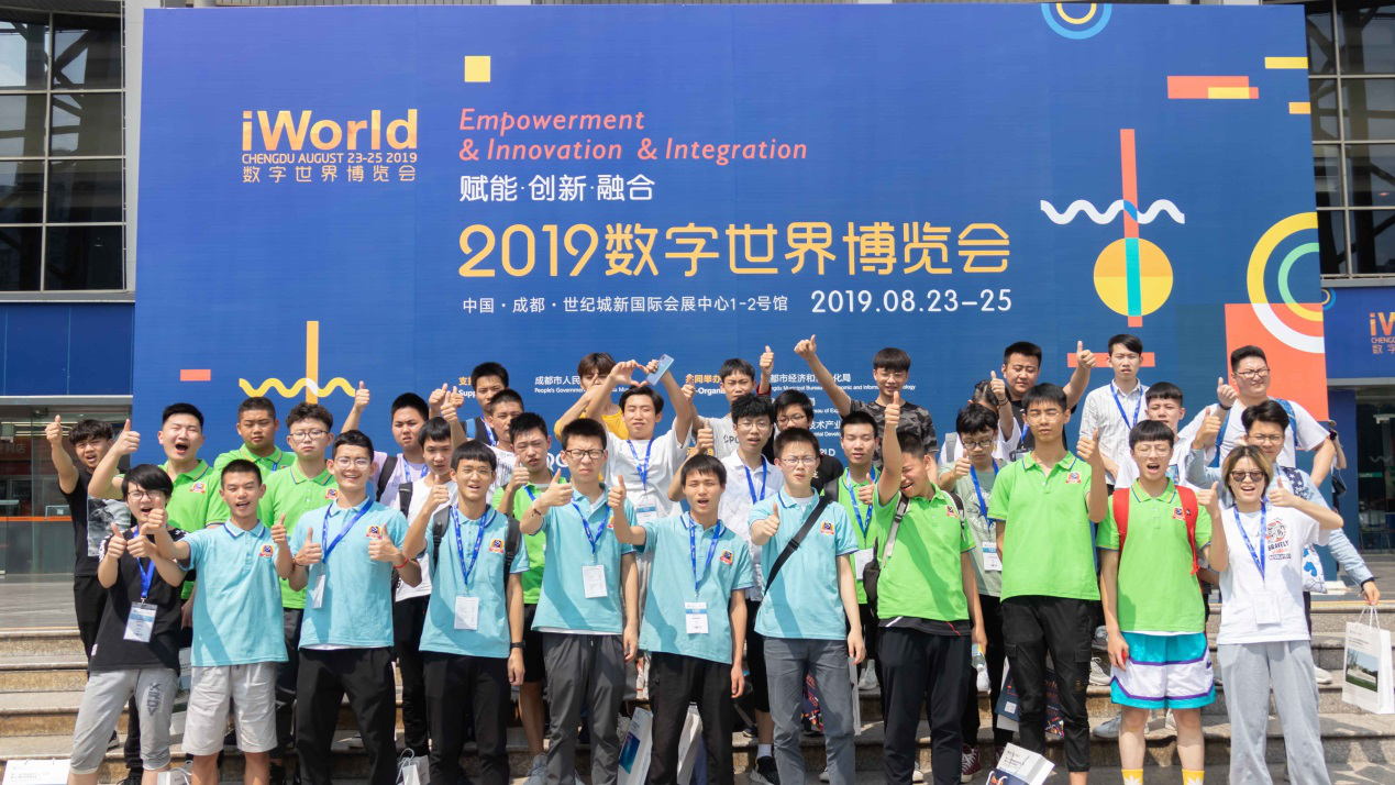 新華暖心教育，緣何成為家長們放心的學(xué)校？