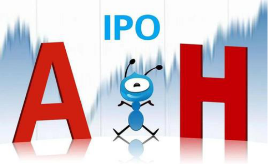 學(xué)互聯(lián)網(wǎng)金融與智能財會<a href=http://njxh.cn target=_blank class=infotextkey>專業(yè)</a>，為什么要來新華？