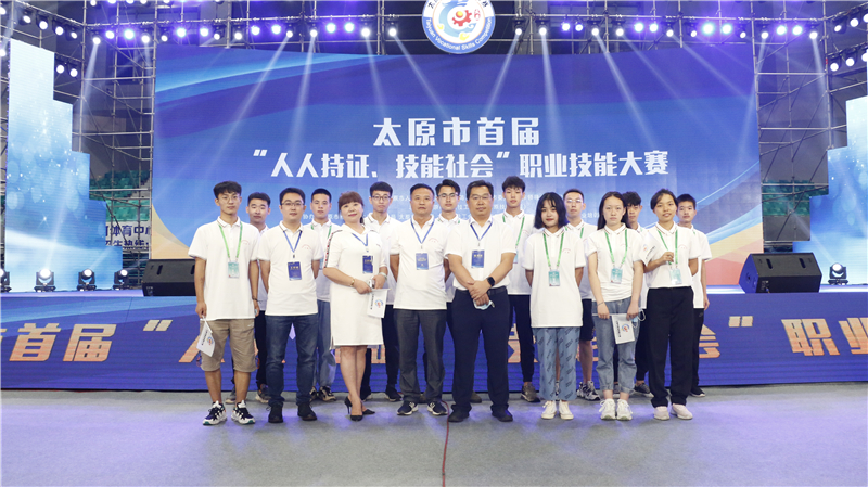 新華<a href=http://njxh.cn target=_blank class=infotextkey>專業(yè)</a>說——中國網(wǎng)民破9億，UI設(shè)計(jì)蓬勃發(fā)展！