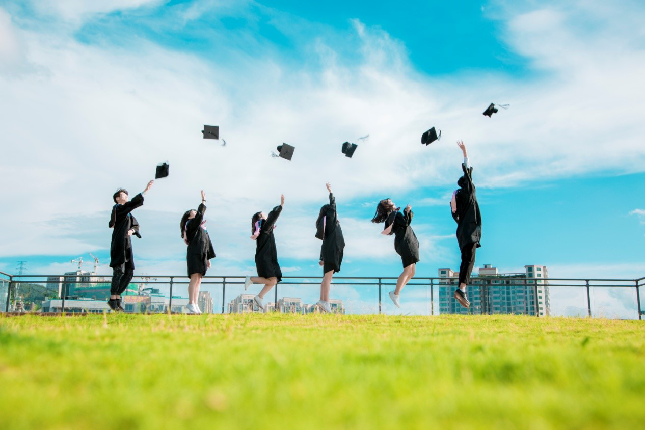 肩負職教強國重任，新華電腦學校升級“五項能力”培養(yǎng)互聯(lián)網(wǎng)高技能人才！