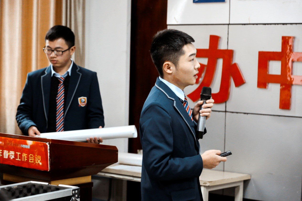 肩負職教強國重任，新華電腦學校升級“五項能力”培養(yǎng)互聯(lián)網(wǎng)高技能人才！