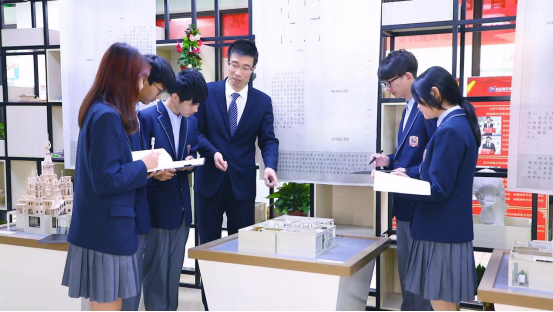 為熱愛而選擇，為選擇而執(zhí)著