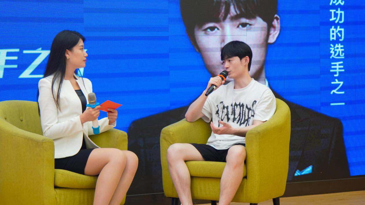 《老師來了》公開課全新起航，“護(hù)國螳螂”靈藥激情開講！