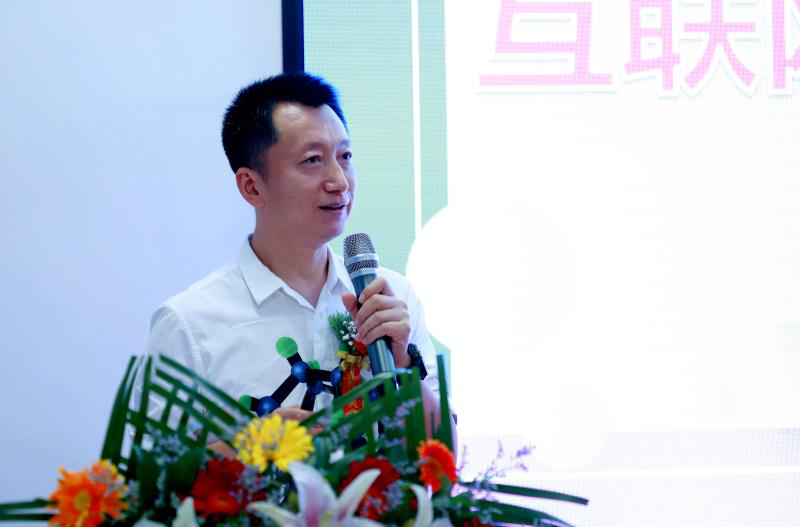 傳遞向上力量！新華電腦學?！独蠋焷砹恕?月繼續(xù)開講！