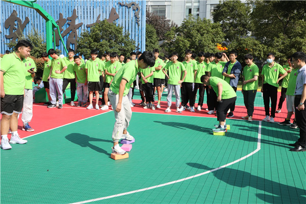 南京新華趣味運(yùn)動會|燃燒團(tuán)隊的卡路里
