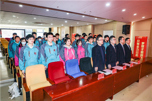 南京新華互聯(lián)網(wǎng)應(yīng)用技術(shù)工程師2201班開(kāi)班典禮順利舉行！