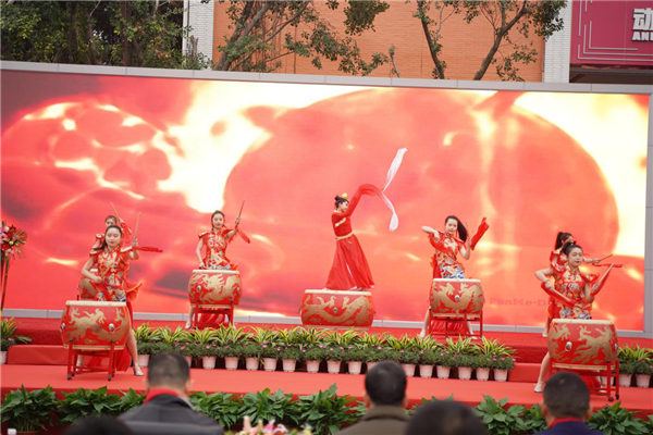 校企共建育“雙高”精英，新華教育培大國工匠