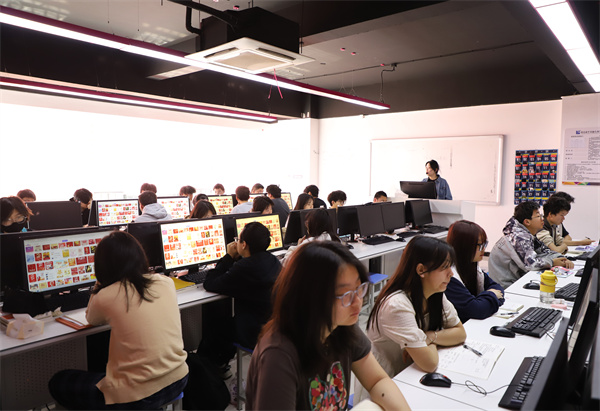 匠心筑夢致敬勞動者——南京新華五一勞動節(jié)設計大賽圓滿結束