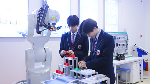 初中畢業(yè)學(xué)什么好？未來(lái)十年緊缺的幾大專(zhuān)業(yè)推薦！