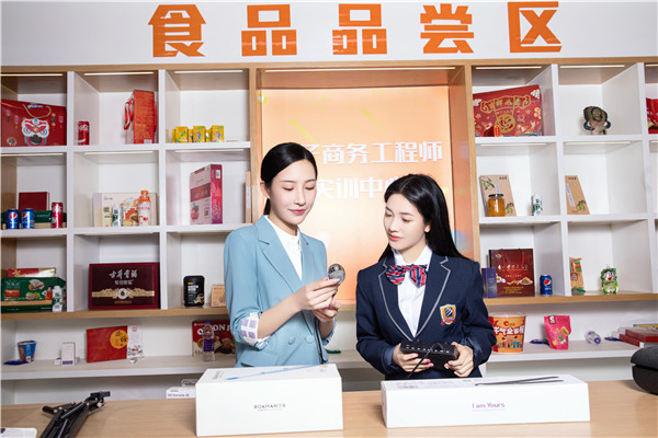 2023年，學(xué)習(xí)電商與直播運(yùn)營專業(yè)還有前途嗎？