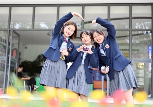 初中畢業(yè)如何提升學(xué)歷？南京新華電腦為你開啟新思路