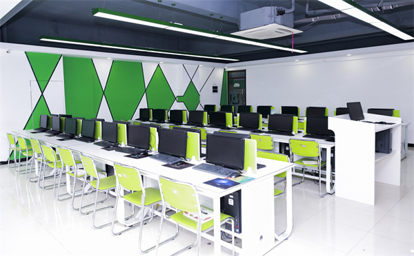 2025男生學(xué)什么專業(yè)好？