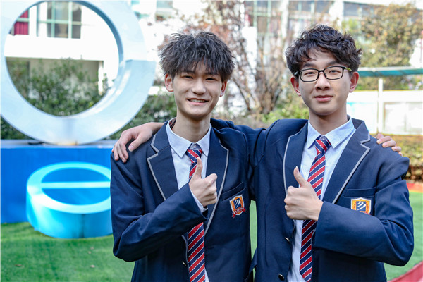 初中畢業(yè)想學(xué)技術(shù) 學(xué)什么專業(yè)就業(yè)前景好？四大熱門領(lǐng)域點(diǎn)亮職業(yè)未來(lái)