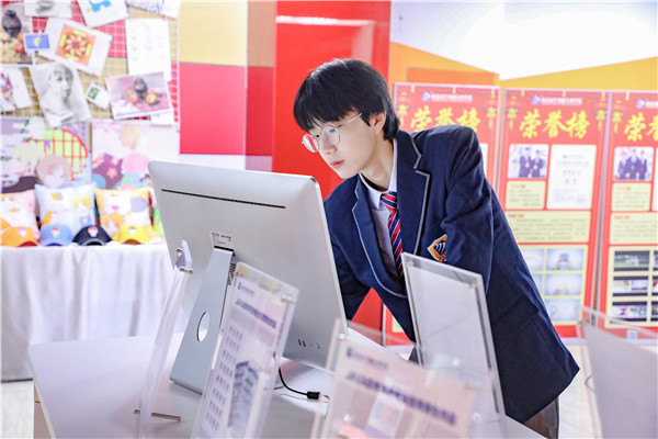 職校專業(yè)選什么？互聯(lián)網(wǎng)專業(yè)紅利多