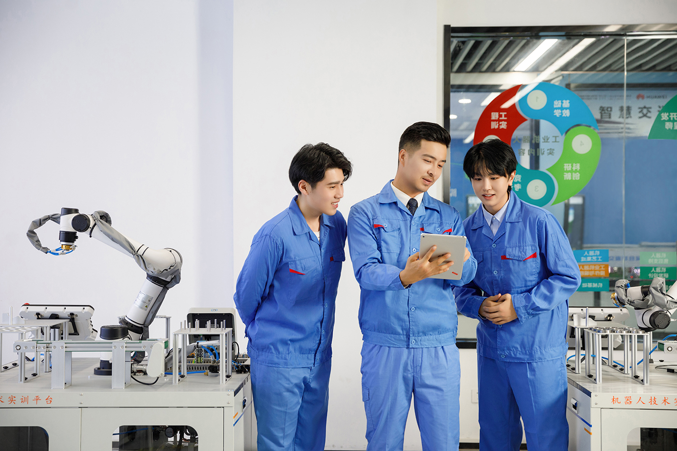 興趣在技術(shù)？職業(yè)教育精準(zhǔn)培養(yǎng)！