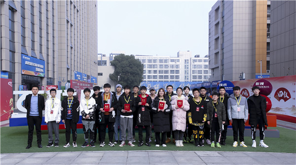 助力提升專業(yè)認知，南京新華試學營榮耀起航！